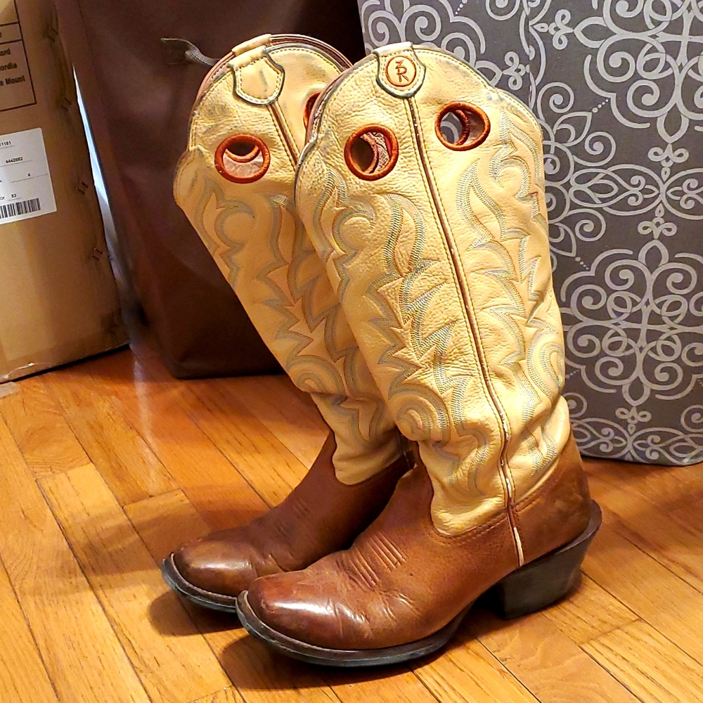 Tony Lama 3R Cowgirl Boots